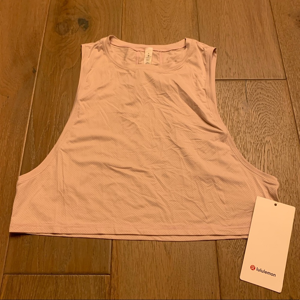 Pink Muscle love crop tank size 6
